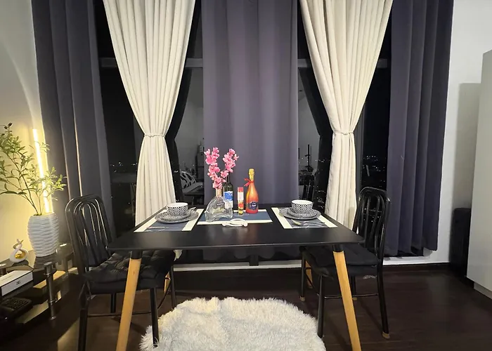Cozy Sozy 2 - Knighstbridge Residences Makati *